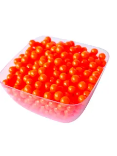 Perlas naranjas brillantes