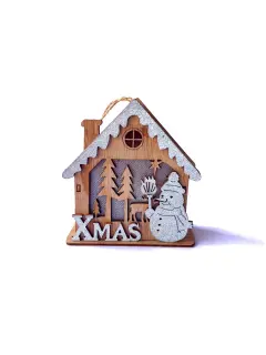 Casa de navidad de madera