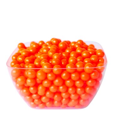Perlas naranjas brillantes